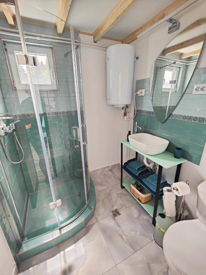 Rainbow Chalet Bran  Luaran gambar