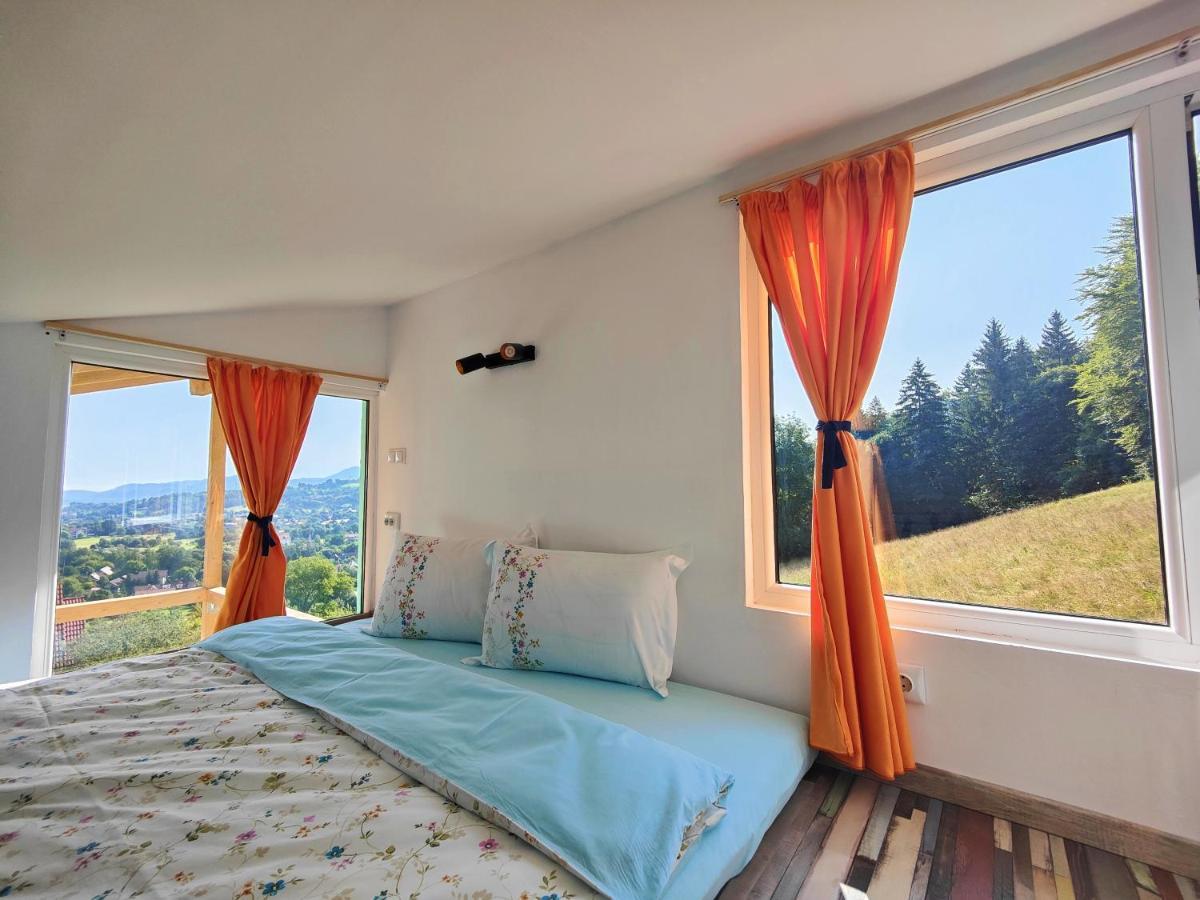 Rainbow Chalet Bran  Luaran gambar